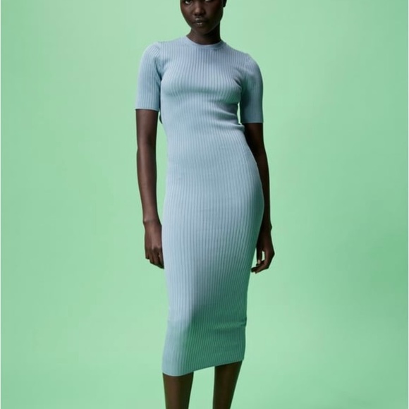 ZARA Back Vent Knit Dress - Picture 3 of 5